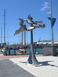 Moving sculpture